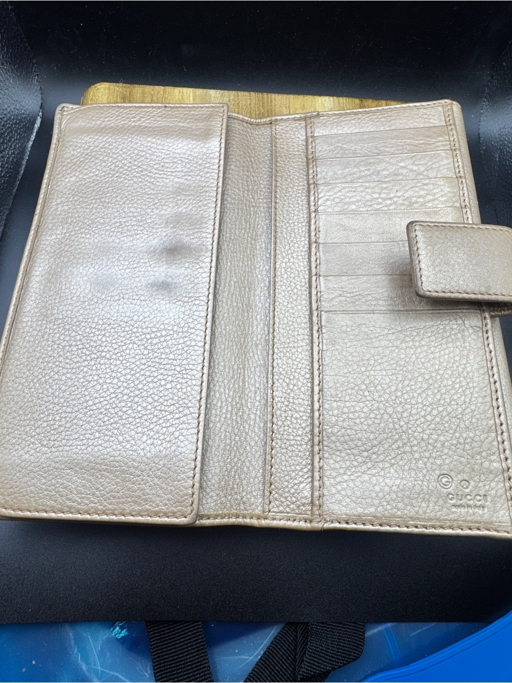 Gucci Brown Leather Large Wallet with Silver-Tone Logo Plaque - Picture 6 of 10